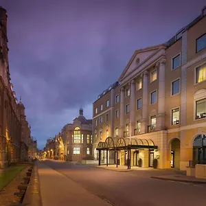 Hilton Centre Hotel